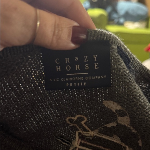 VINTAGE CRAZY HORSE holiday dog embroidered wool blend Gray cardigan Sweater XL - Picture 2 of 7